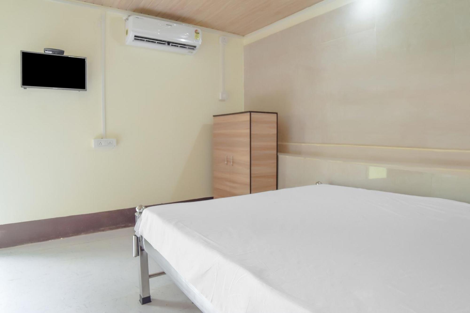 Hotel O Darshini Homes Гувахати Екстериор снимка